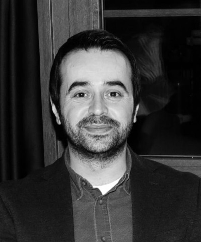 VergiRaporu Yazar Fotoraf