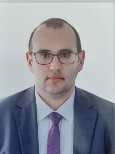 VergiRaporu Yazar Fotoraf