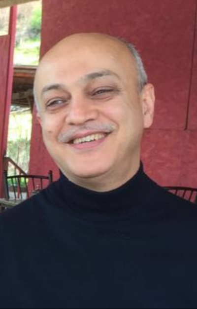 VergiRaporu Yazar Fotoraf